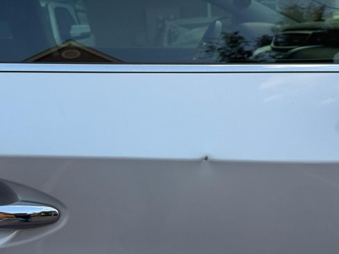 Used 2018 Nissan Murano SV FWD image 14