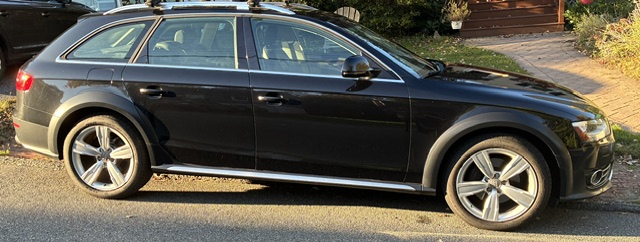 Used 2013 Audi A4 Premium Plus w/ Premium Plus Pkg AWD/4WD image 1
