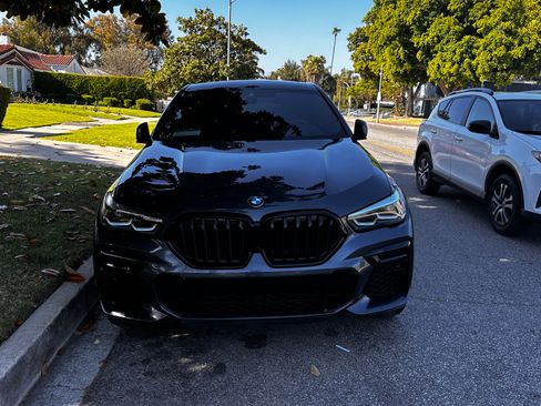 Used 2022 BMW X6 xDrive40i w/ M Sport Package AWD/4WD image 8