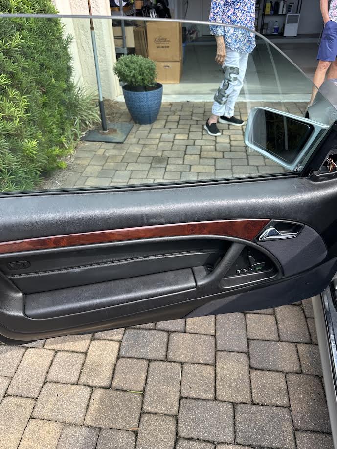 Used 1998 Mercedes-Benz SL 500 image 12