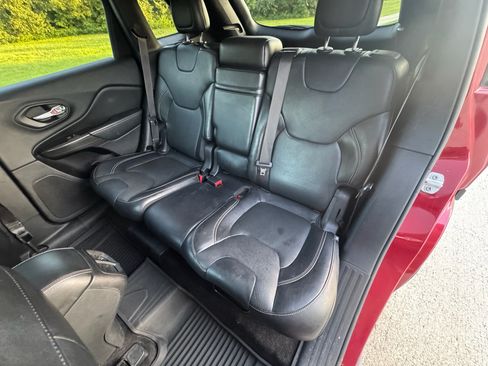 Used 2015 Jeep Cherokee Limited w/ Luxury Group image 35