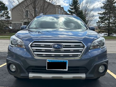 Used 2015 Subaru Outback 2.5i Limited image 9