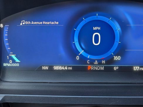 Used 2020 Ford Explorer Platinum image 5