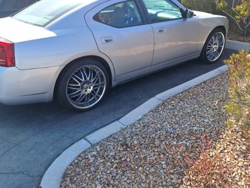 Used 2008 Dodge Charger SE image 1