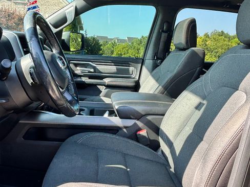 Used 2020 RAM 1500 Big Horn AWD/4WD image 8