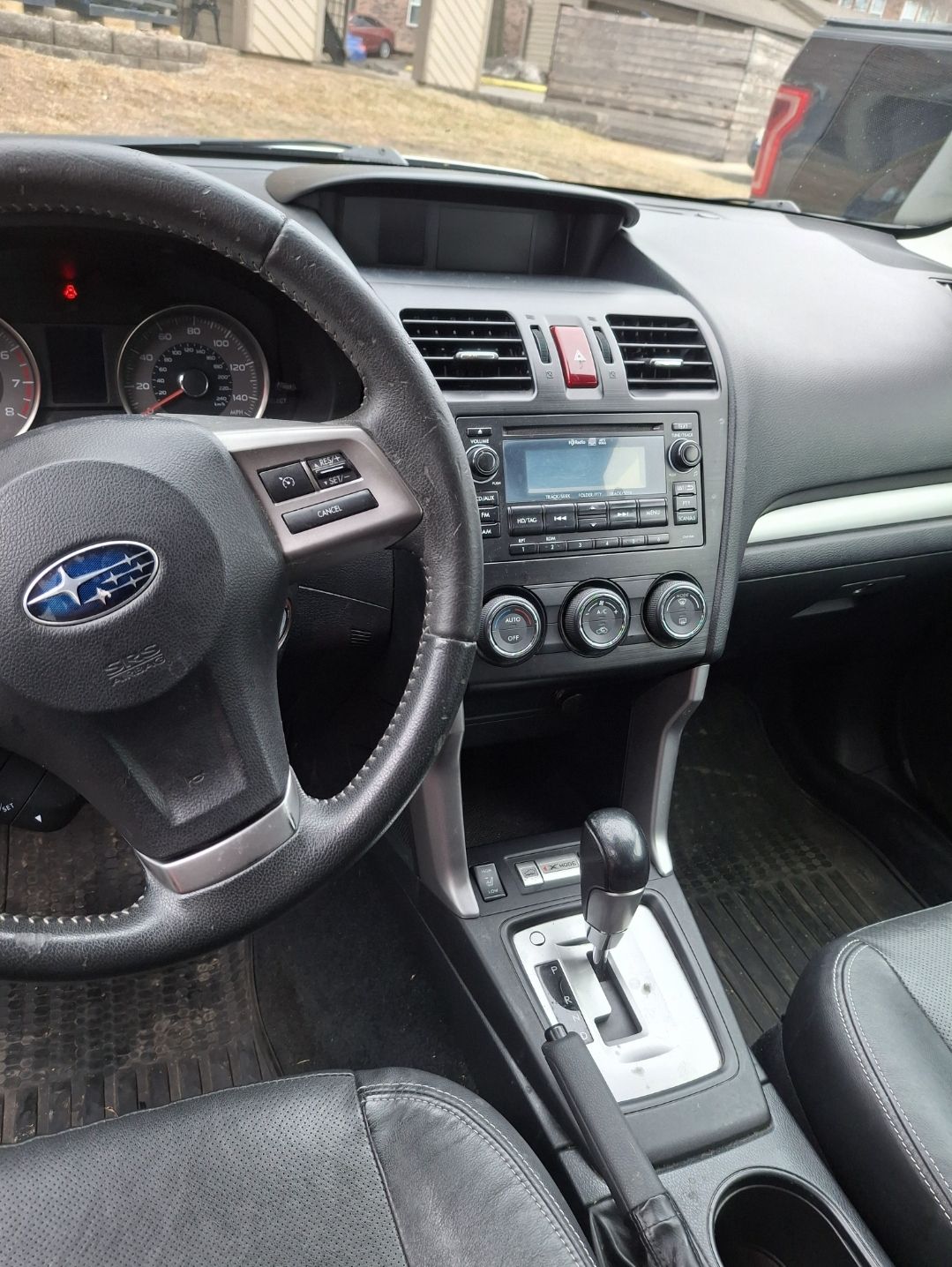 Used 2015 Subaru Forester 2.5i Limited AWD/4WD image 10