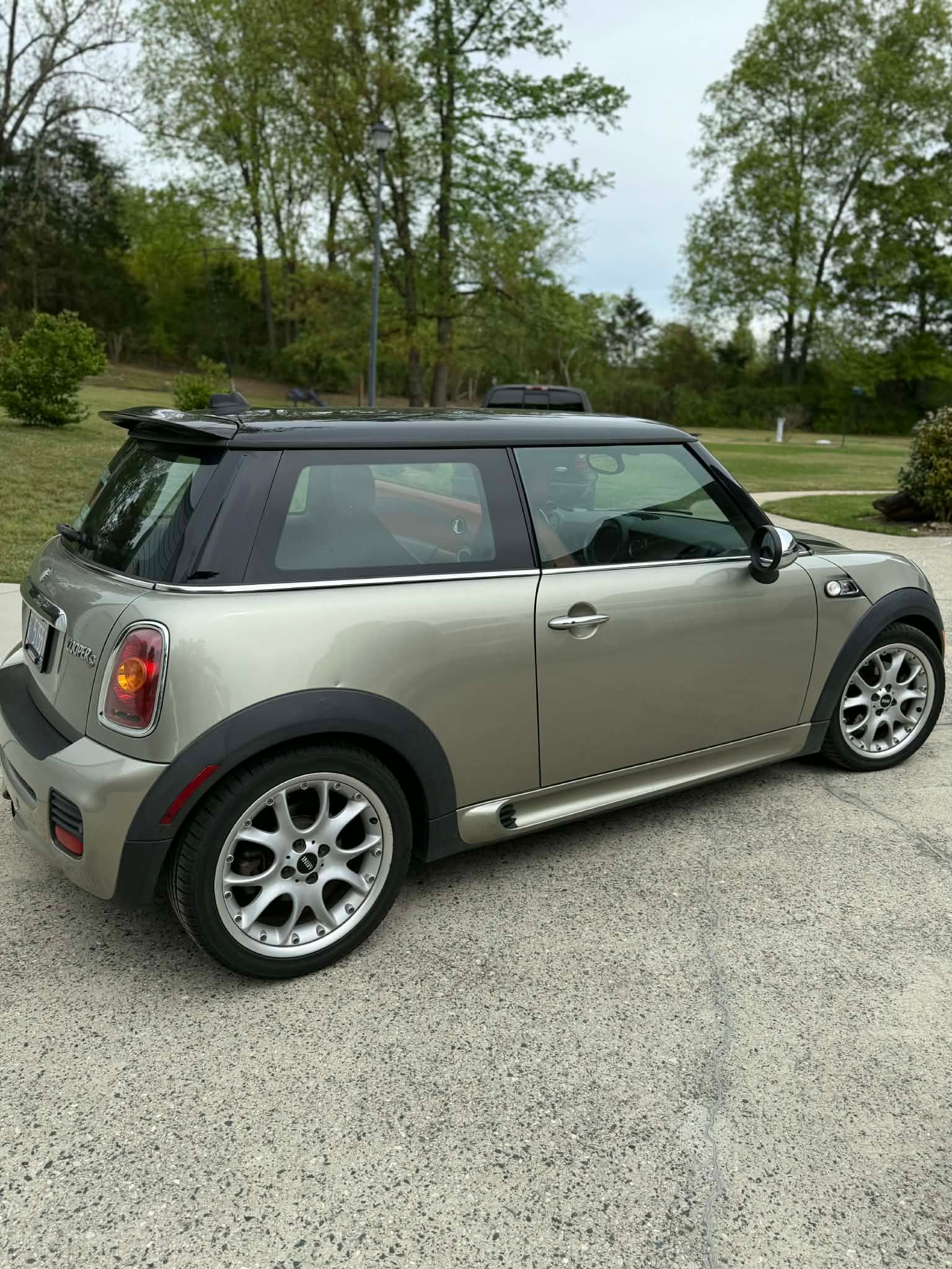 Used 2007 MINI Cooper S FWD image 1