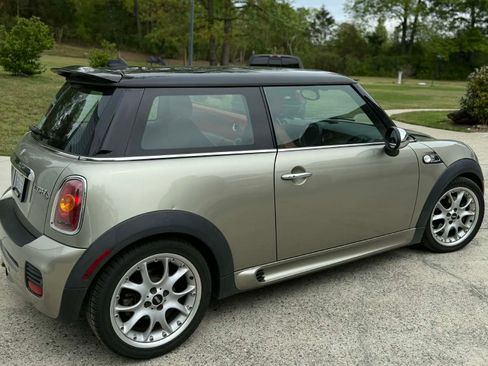 Used 2007 MINI Cooper S image 1
