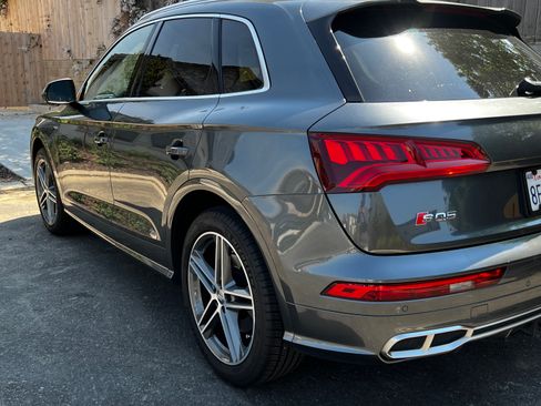 Used 2018 Audi SQ5 Premium Plus w/ S Sport Package image 5