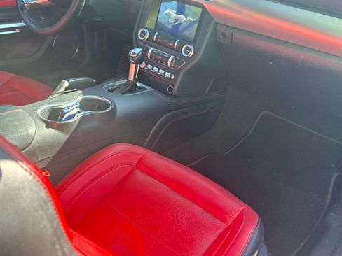 Used 2022 Ford Mustang GT Premium w/ Equipment Group 401A RWD image 6