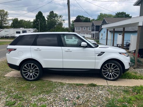 Used 2015 Land Rover Range Rover Sport HSE AWD/4WD image 1