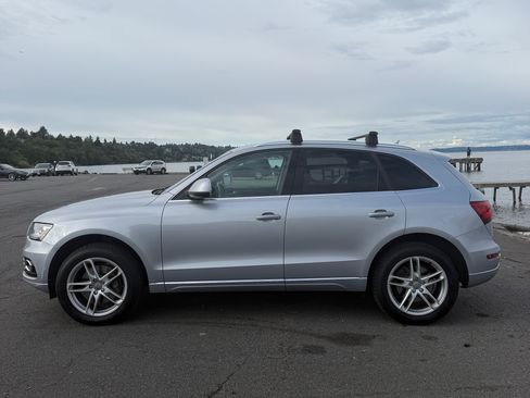 Used 2015 Audi Q5 TDI Premium Plus w/ Technology Package AWD/4WD image 2