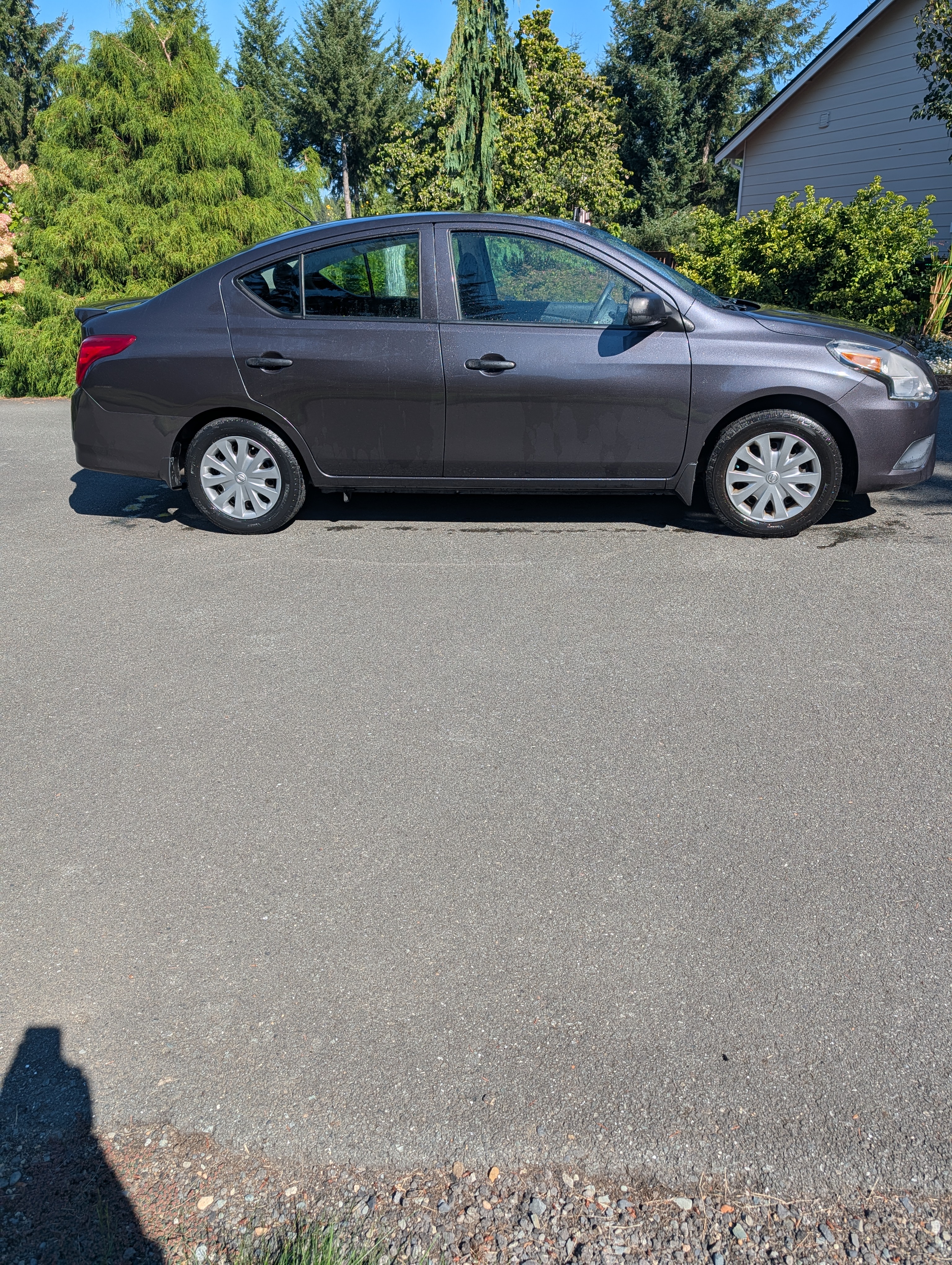 Used 2015 Nissan Versa S Plus FWD image 12