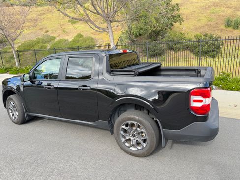 Used 2023 Ford Maverick XL FWD image 23