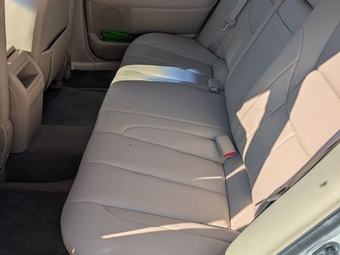 Used 2004 Toyota Avalon XL image 14