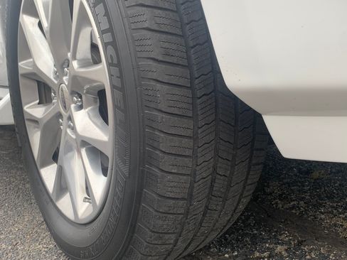 Used 2017 Ford Expedition EL Limited RWD image 12