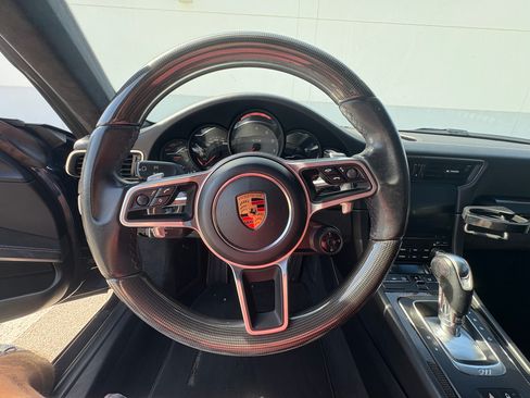 Used 2018 Porsche 911 GT3 RS image 13
