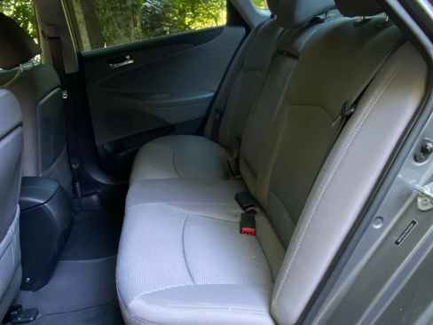 Used 2013 Hyundai Sonata GLS w/ Popular Equipment Pkg FWD image 20