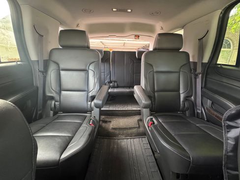 Used 2015 Chevrolet Tahoe LT AWD/4WD image 10