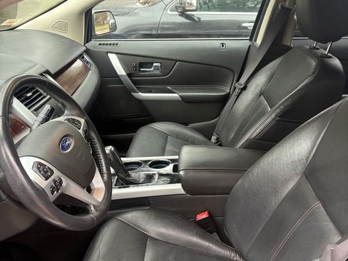 Used 2014 Ford Edge Limited w/ Equipment Group 302A image 9