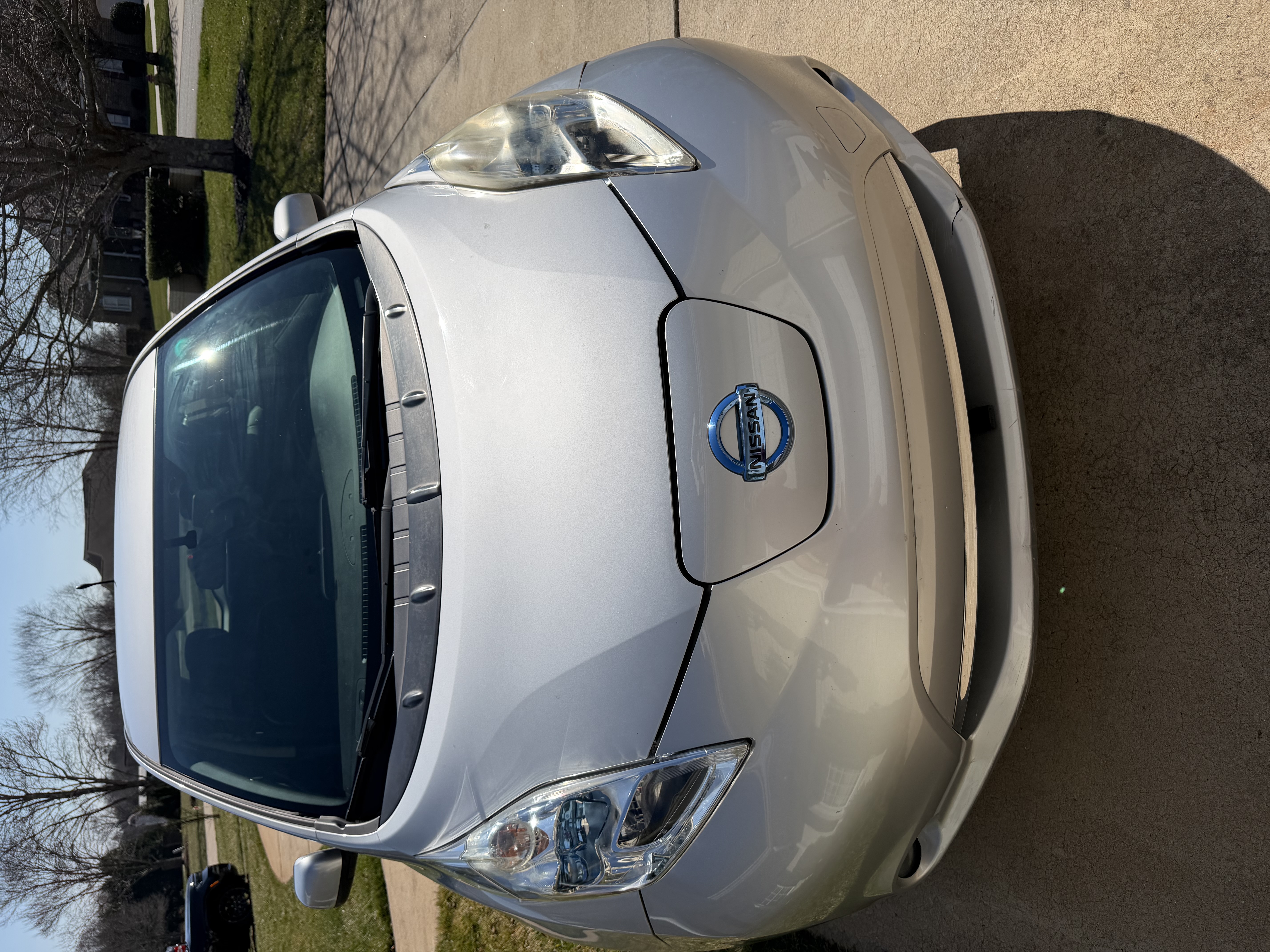 Used 2013 Nissan Leaf SL FWD image 4