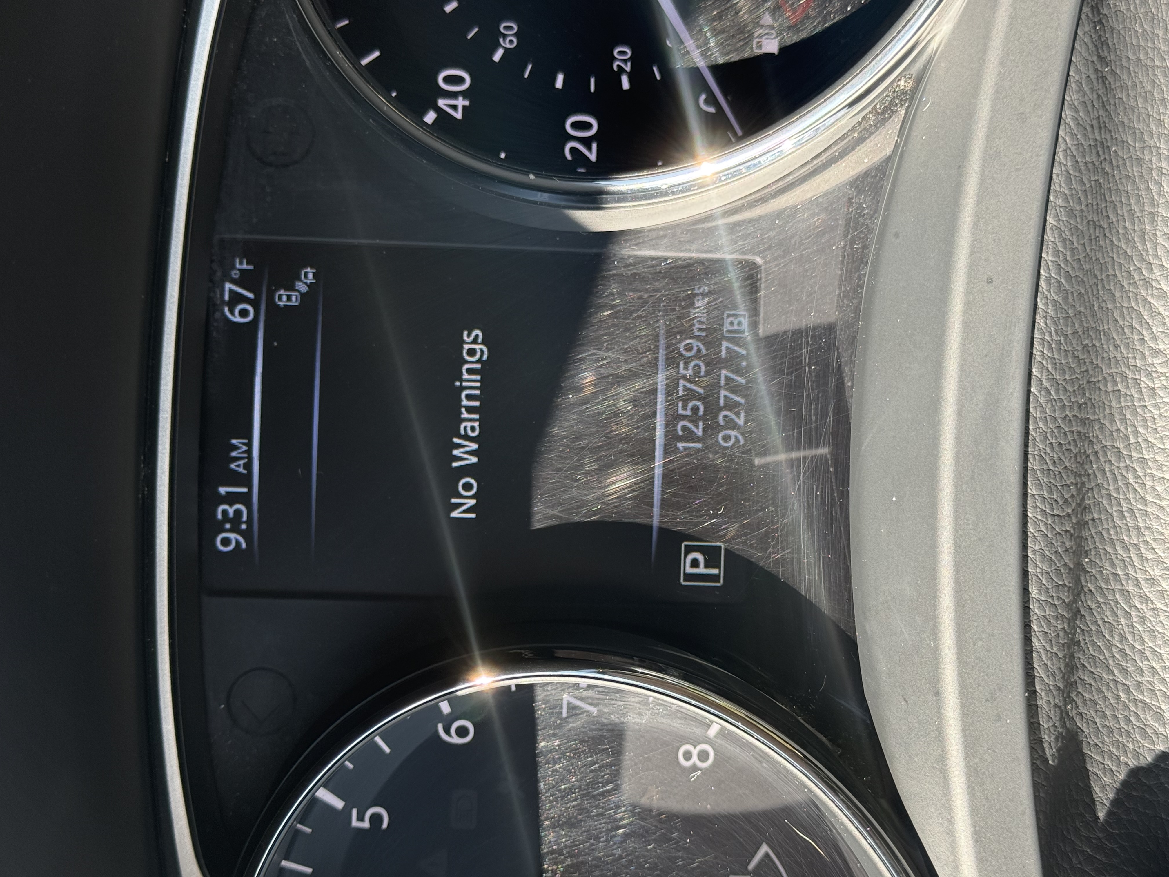 Used 2016 Nissan Rogue SV w/ SV Premium Package AWD/4WD image 9