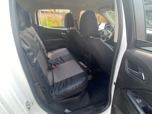 Used 2021 Chevrolet Colorado LT image 11