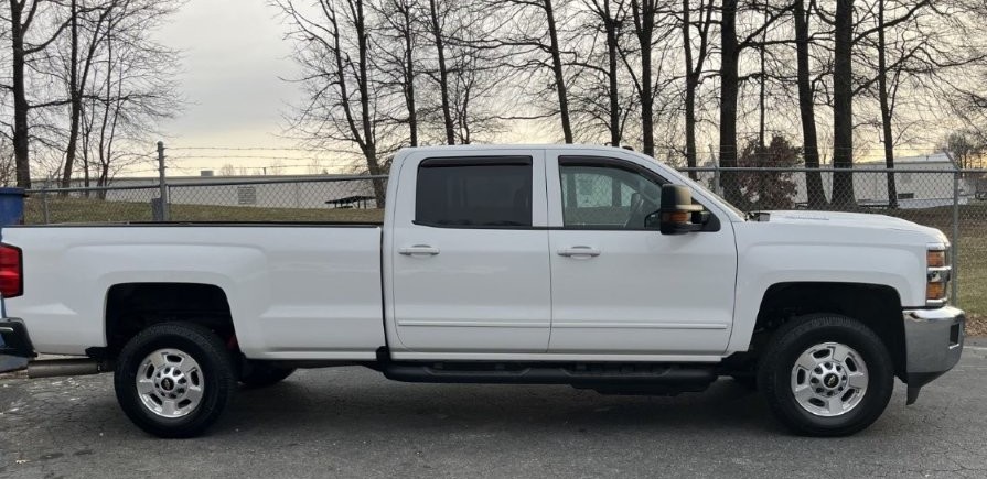 Used 2019 Chevrolet Silverado 2500 LT w/ LT Convenience Package AWD/4WD image 29