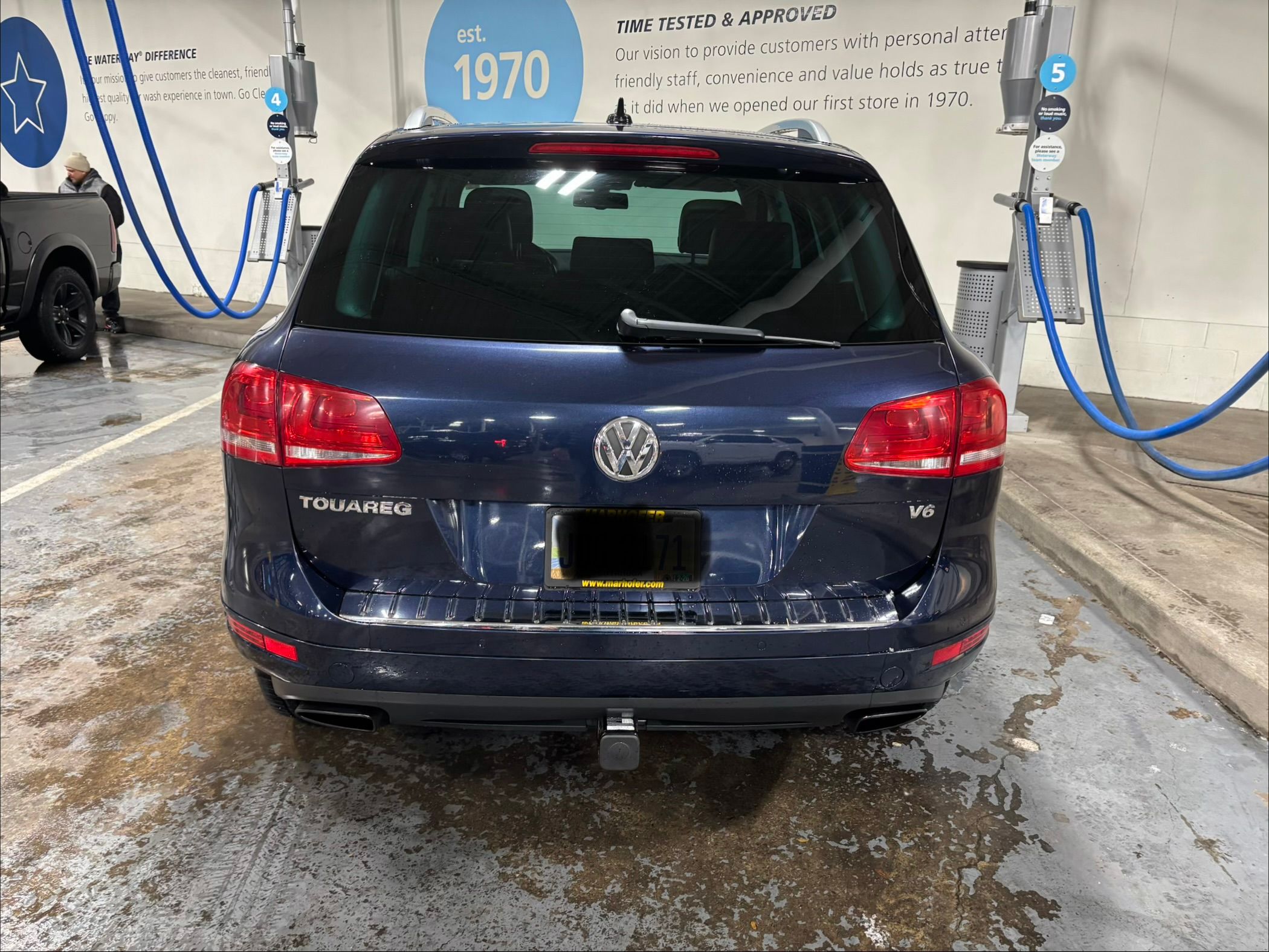 Used 2012 Volkswagen Touareg VR6 AWD/4WD image 11