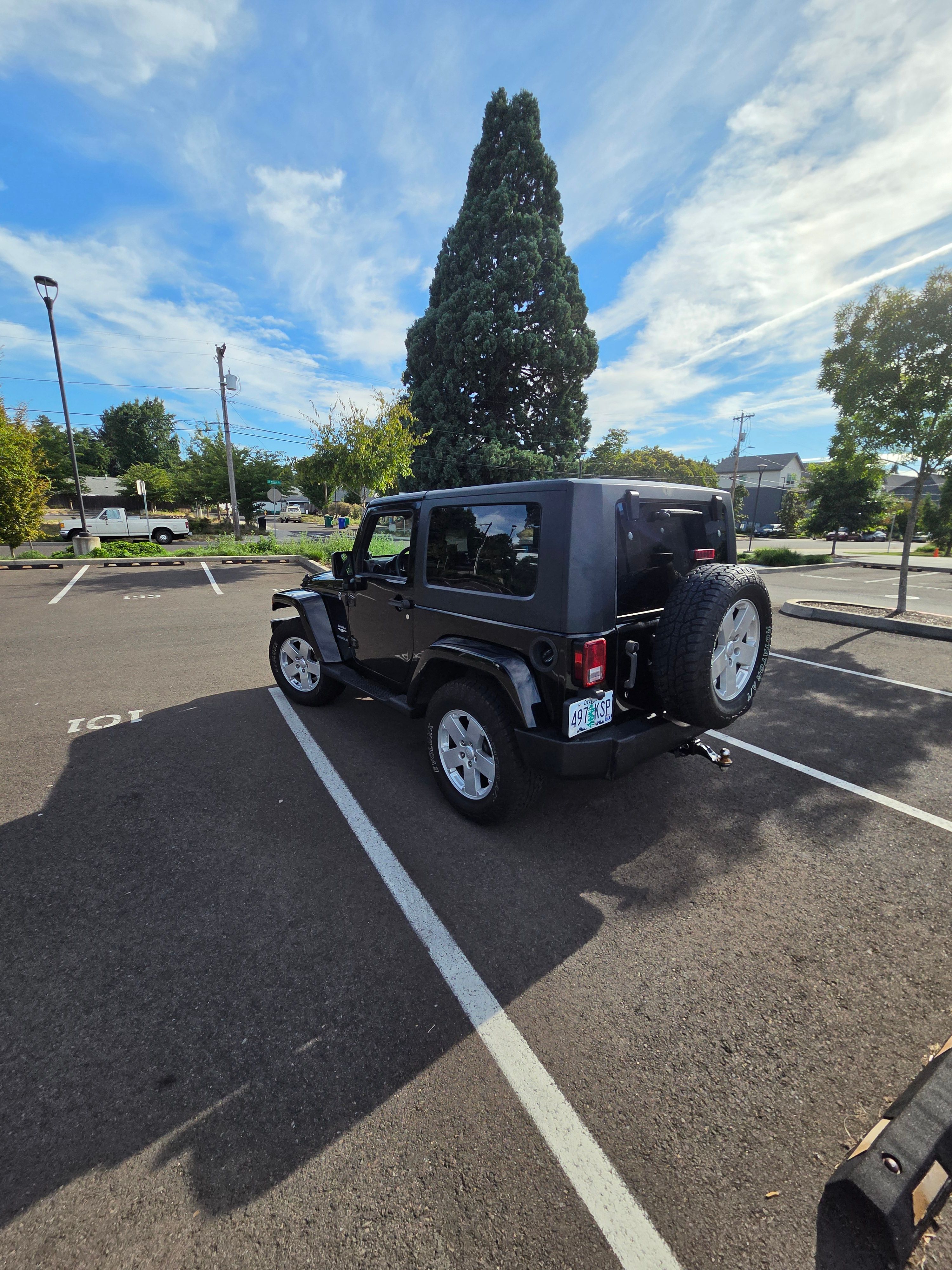 Used 2007 Jeep Wrangler Sahara w/ Dual Top Group AWD/4WD image 8