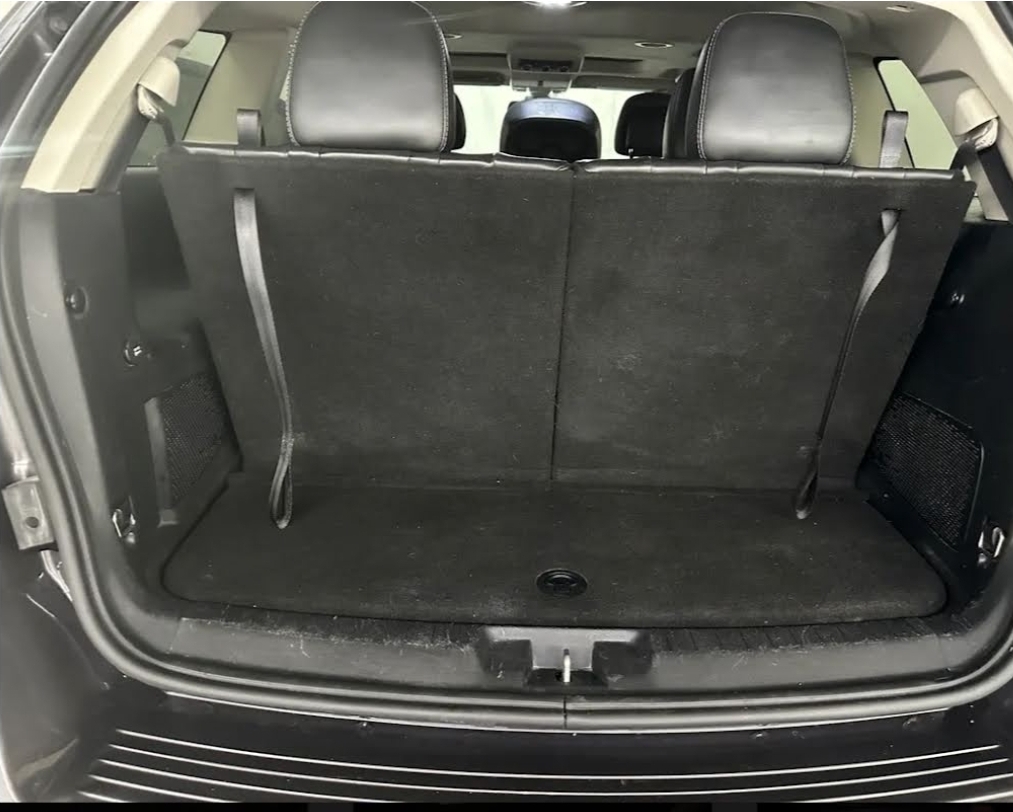 Used 2011 Chevrolet Equinox LTZ FWD image 13