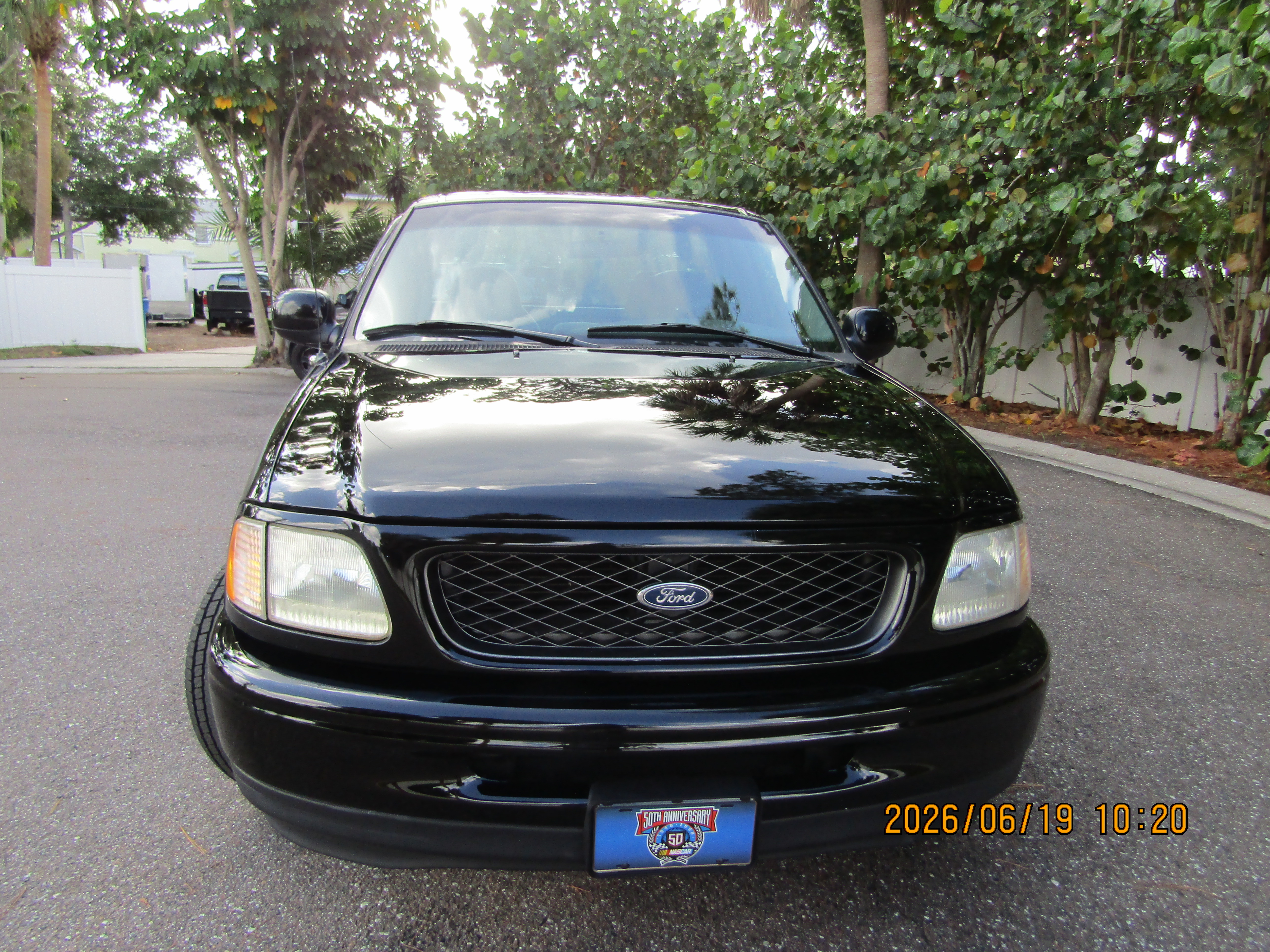 Used 1998 Ford F150 2WD Regular Cab image 2