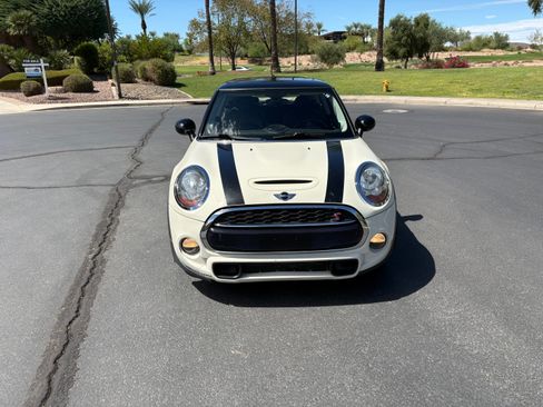 Used 2015 MINI Cooper S FWD image 1
