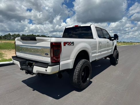 Used 2019 Ford F250 Platinum w/ Platinum Ultimate Package AWD/4WD image 5