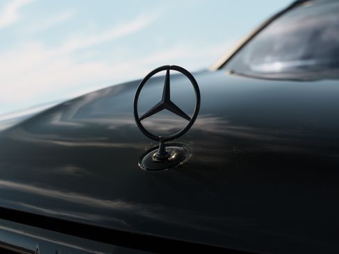 Used 2023 Mercedes-Benz Maybach GLS 600 4MATIC image 5