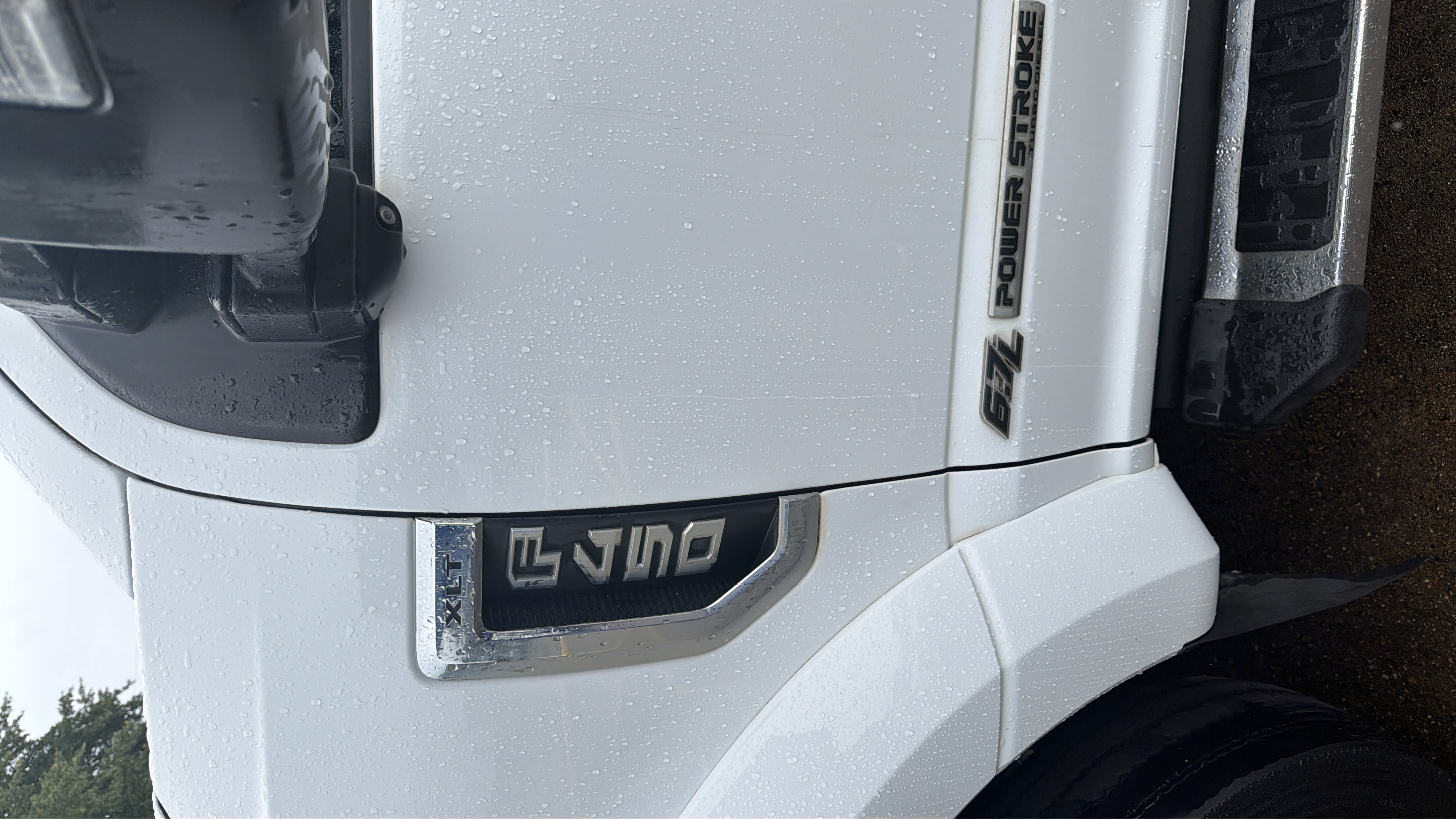 Used 2022 Ford F450 XLT w/ XLT Premium Package AWD/4WD image 2
