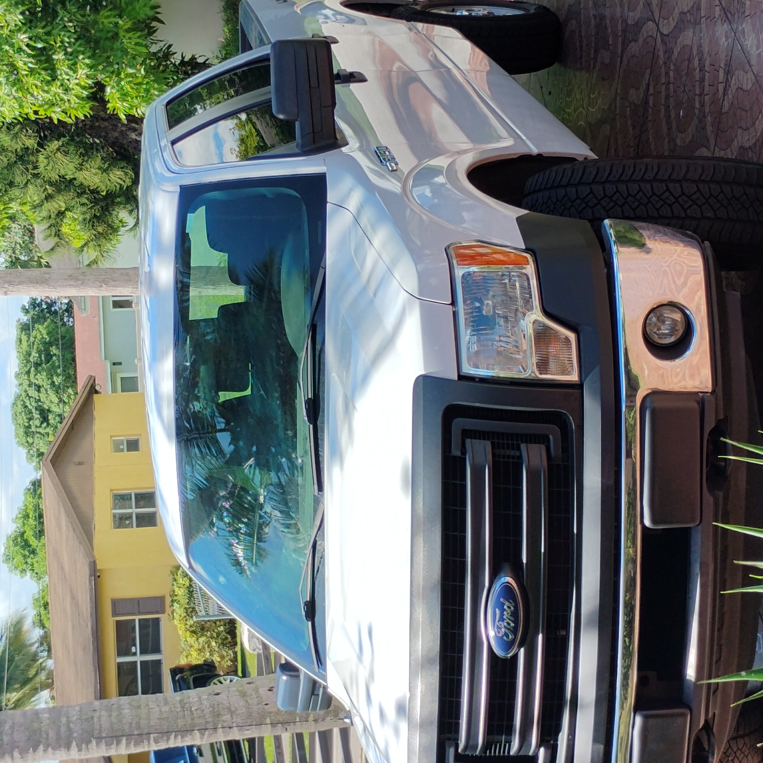 Used 2013 Ford F150 XL w/ Mid Equipment Group AWD/4WD image 1