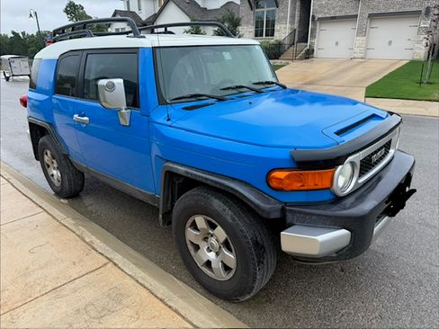 Used 2007 Toyota FJ Cruiser 4WD image 5