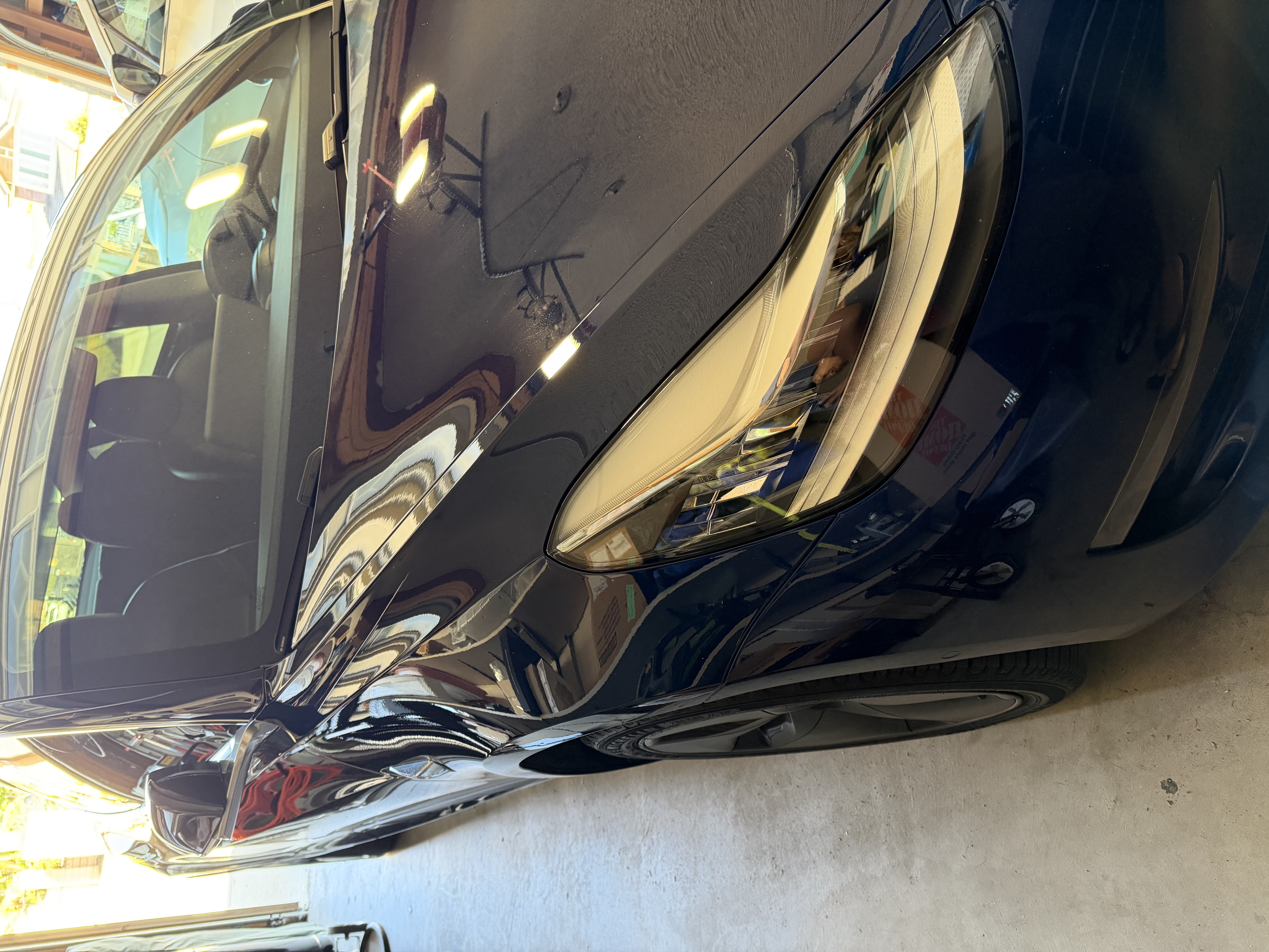Used 2018 Tesla Model 3 Long Range RWD image 2