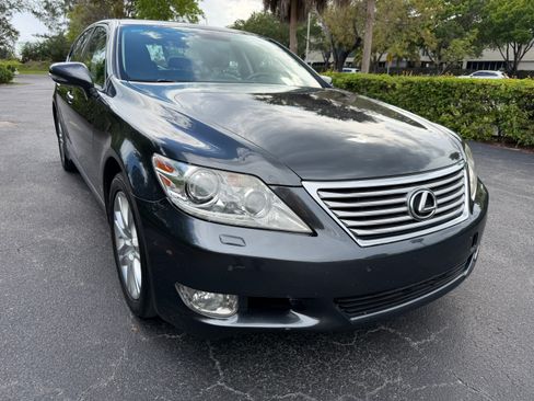 Used 2010 Lexus LS 460 AWD image 1