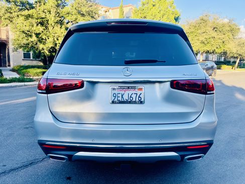 Used 2023 Mercedes-Benz GLS 450 4MATIC image 10