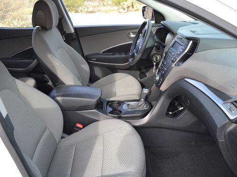 Used 2015 Hyundai Santa Fe Sport image 21