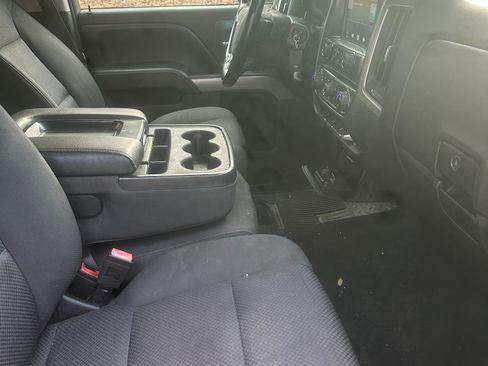 Used 2016 Chevrolet Silverado 2500 LT w/ LT Convenience Package image 9