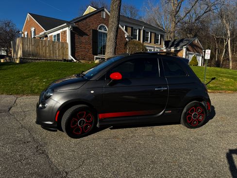 Used 2016 FIAT 500 e w/ Esport Package image 6