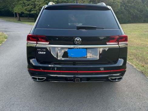 Used 2021 Volkswagen Atlas SEL R-Line FWD image 8