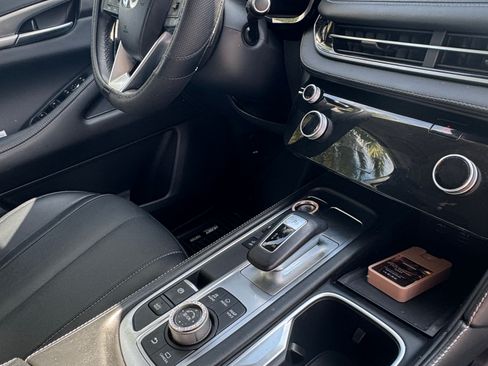 Used 2023 INFINITI QX60 Luxe image 9