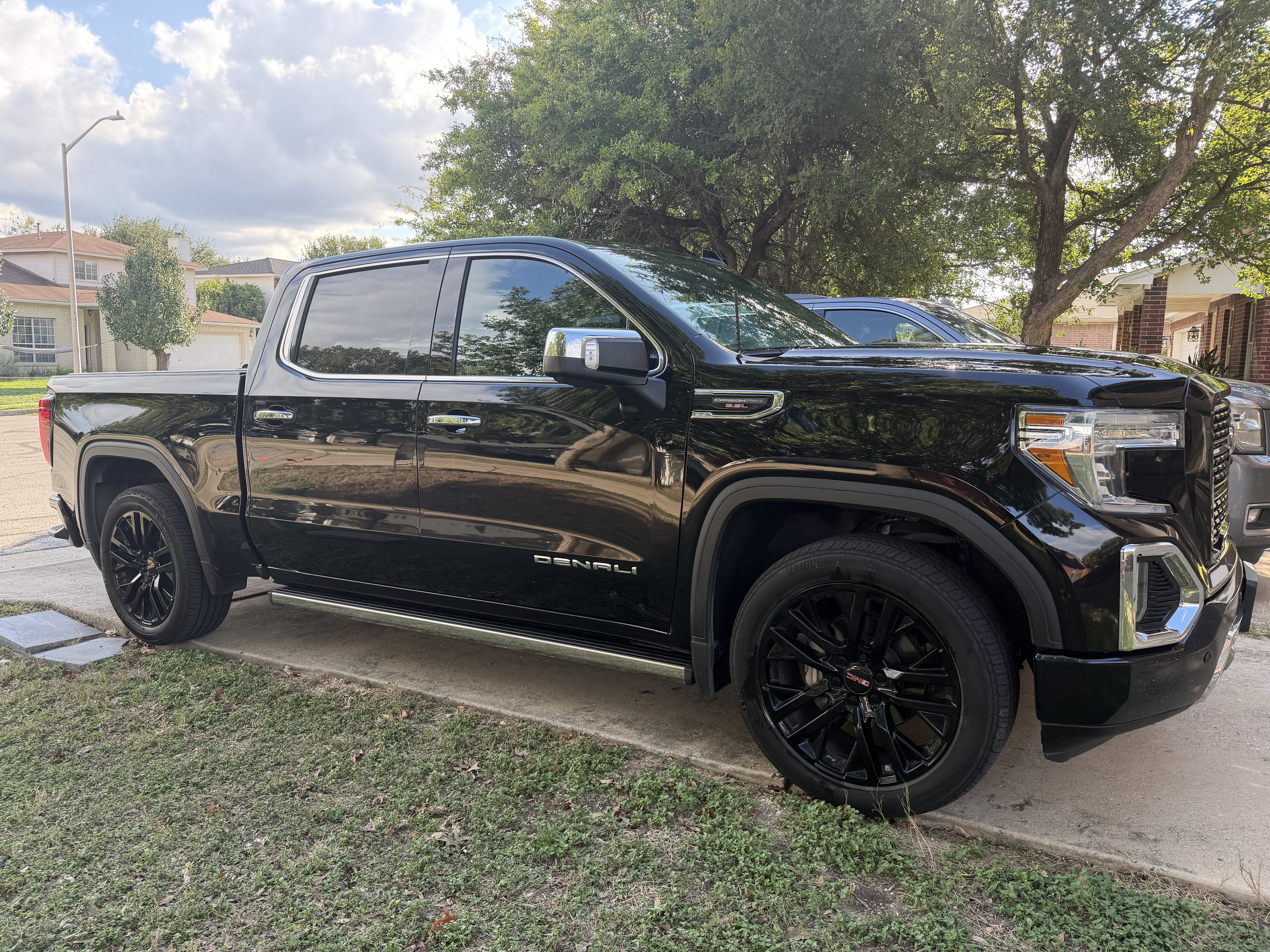 Used 2020 GMC Sierra 1500 Denali w/ Denali Ultimate Package AWD/4WD image 12