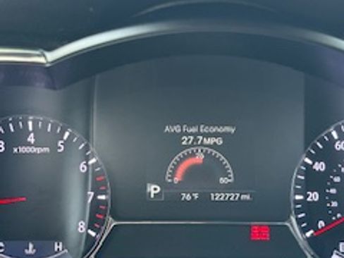 Used 2013 Kia Optima SX w/ Limited Pkg image 8