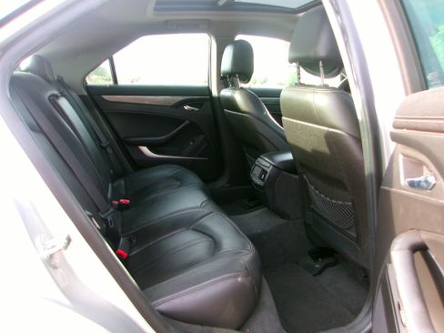 Used 2013 Cadillac CTS Luxury RWD image 17