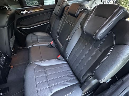 Used 2013 Mercedes-Benz GL 450 4MATIC image 23